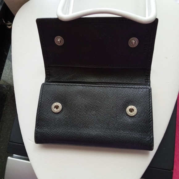 Prada Nero (Black) Nylon and Saffiano Leather 5 Key Holder Case - Picture 8 of 14